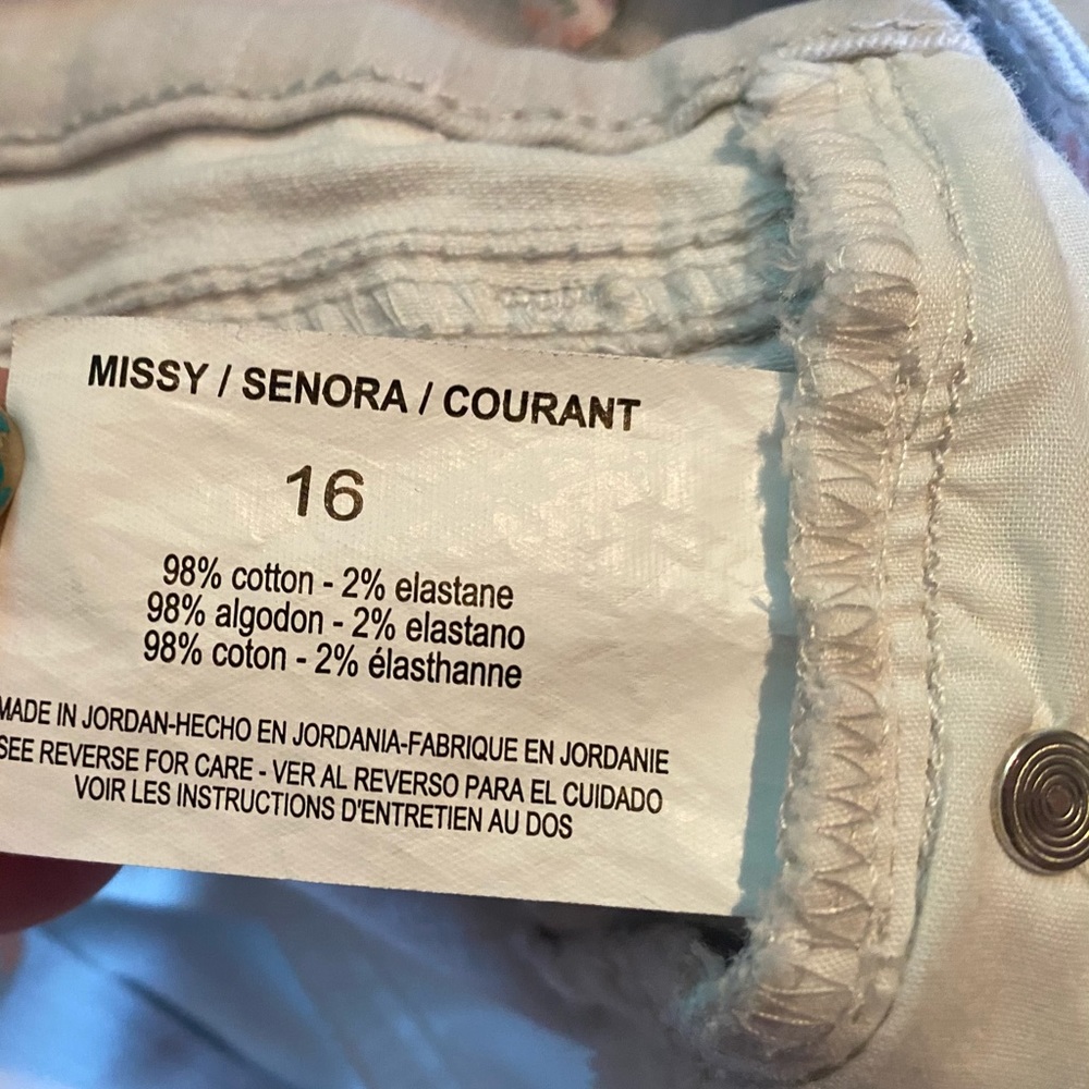 Bandolino jeans size 16 mandie slim crop - Picture 3 of 14
